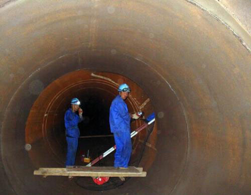 管道內壁防腐聚脲噴涂案例